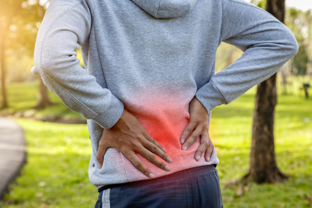 runner experiencing lower back pain
